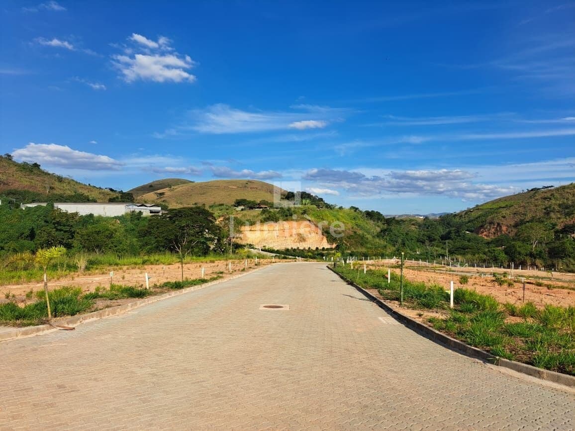 Lote Plano 360 m² no Barreira Cravo Verde, Volta Redonda - RJ
