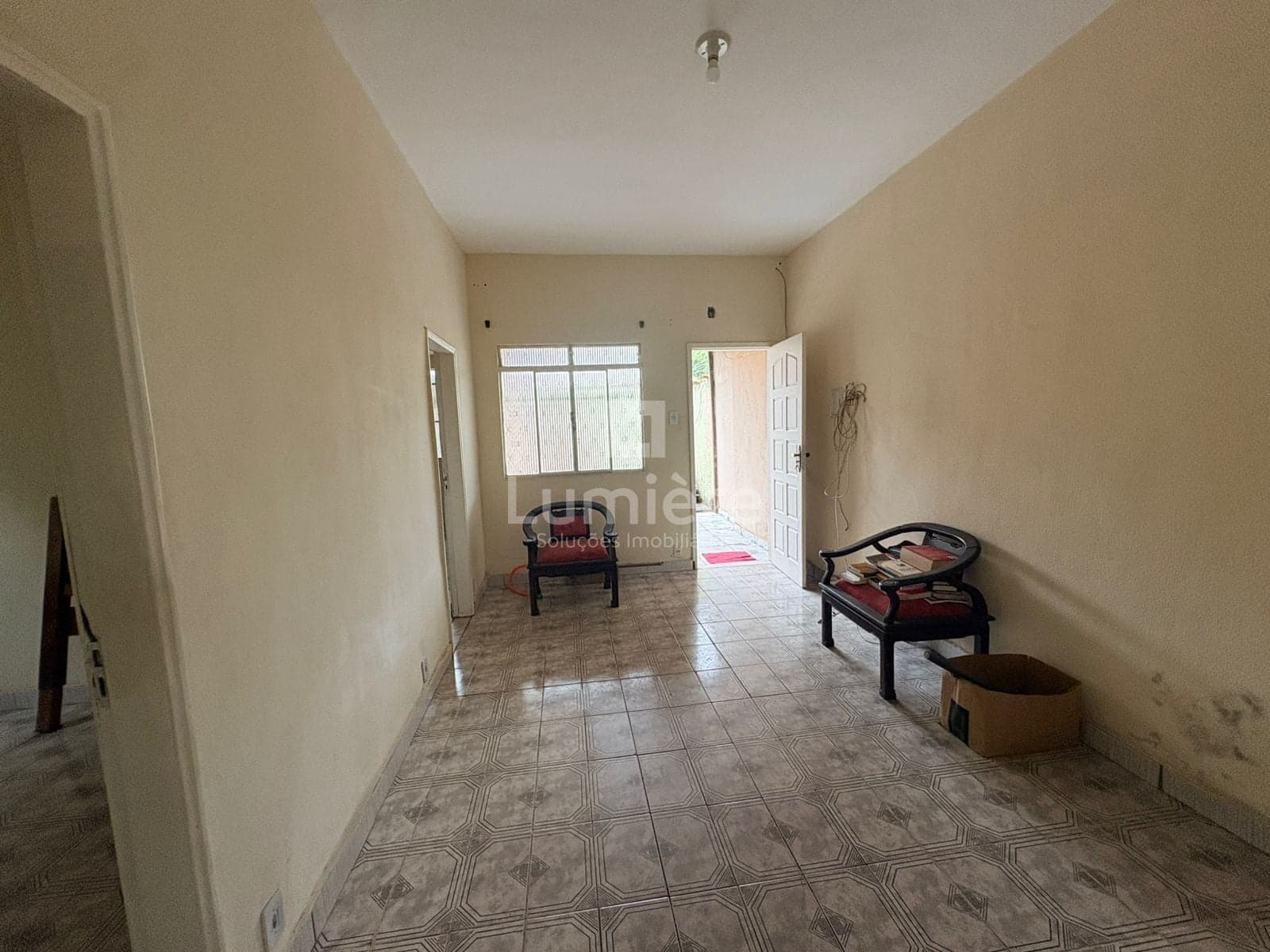 Casa Térrea 2 Quartos no Aero Clube, Volta Redonda — RJ