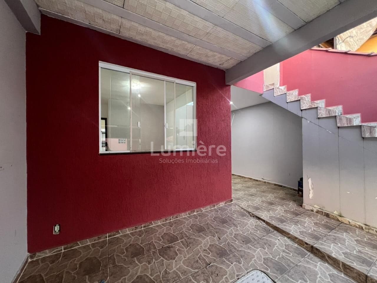 Casa Duplex 3 Quartos sendo 2 Suítes no Bairro de Fátima, Barra do Piraí- RJ