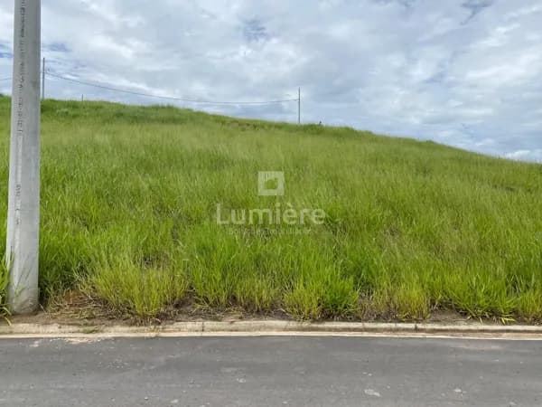 Terreno 271,82 m² no Reserva do Valle 2, Rod. dos Metalúrgicos, Volta Redonda -RJ