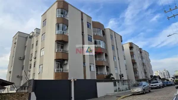 Apartamento Alto Padrão em Capoeiras, Florianópolis/SC