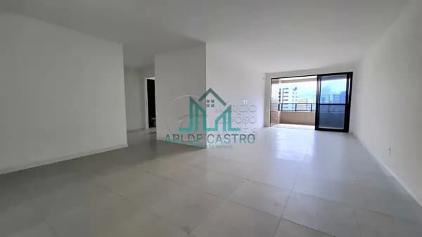 Apartamento com 3 Suítes, 135m², Varanda em Andar Alto à venda na Ponta Verde - Maceió Alagoas
