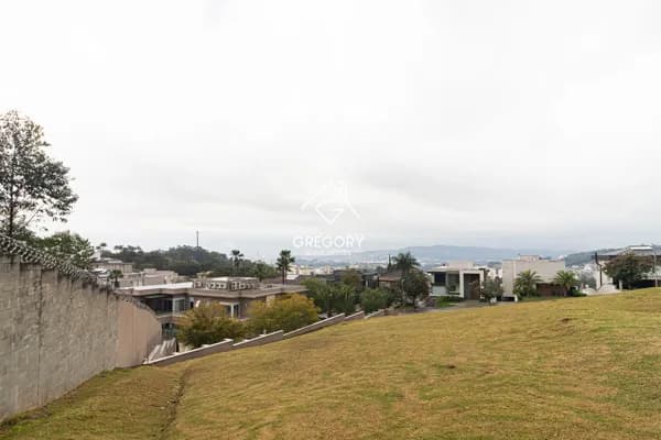 TERRENO EM CONDOMÍNIO TAMBORÉ 10