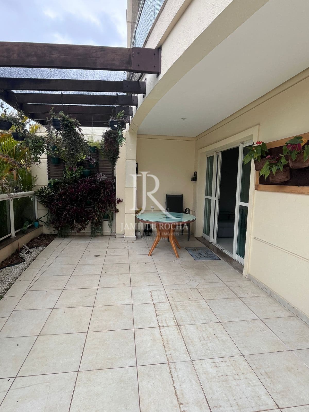 Resort Tamboré - Lindo Apartamento com 2 suítes em Alphaville - Santana de Parnaíba/SP