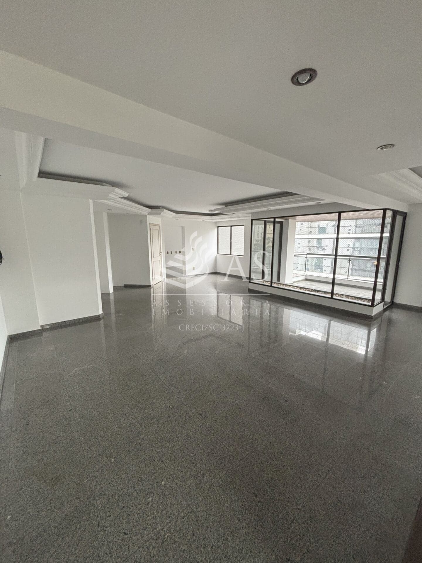 Apartamento Alto Padrão à venda em Blumenau