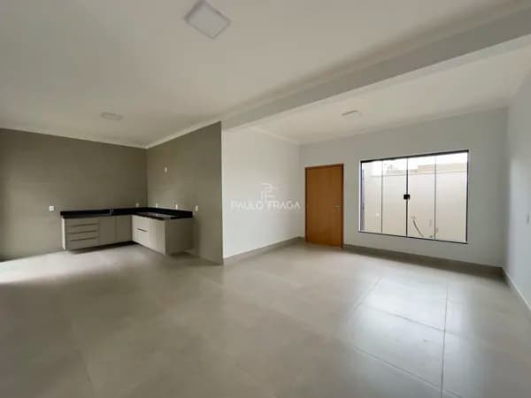 Casa em Passos - Parque das Aroeiras