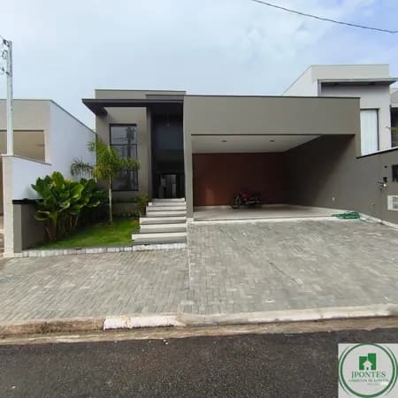 CASA A VENDA EM CONDOMINIO FECHADO-BRAGANÇA PAULISTA
