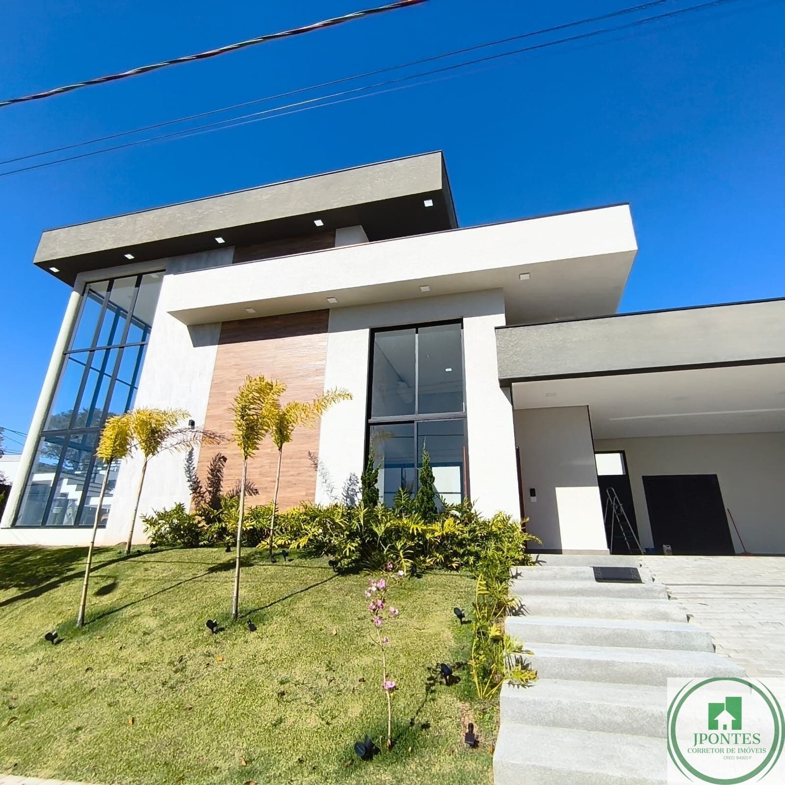 CASA A VENDA NO CONDOMINIO EUROVILLE II