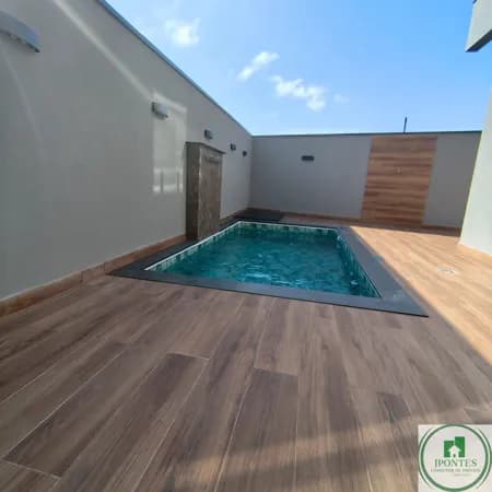 CASA COM 3 DORMITÓRIOS COM PISCINA PARA VENDA EM BRAGANÇA PAULISTA