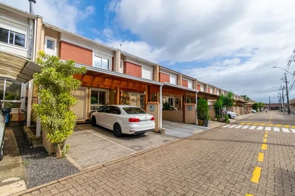 🏡 Sobrado no Condomínio Villagio di Venezia | Central Park – Cachoeirinha