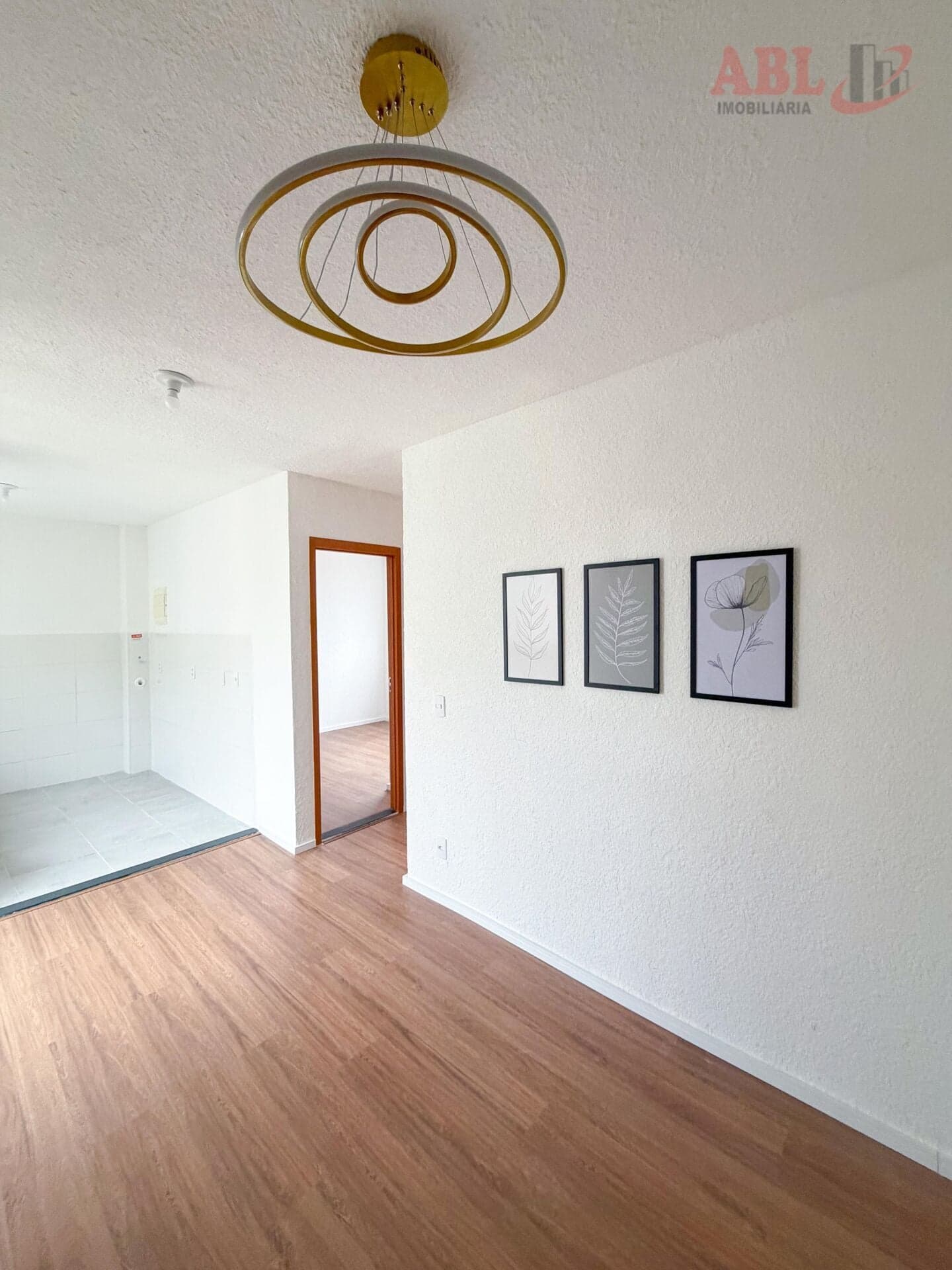Apartamento 5 ° Andar Residencial Porto das Águias, em Restinga Porto Alegre.