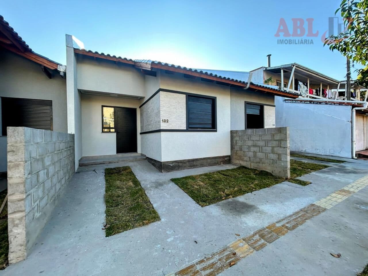 Casa Padrão na morada do vale