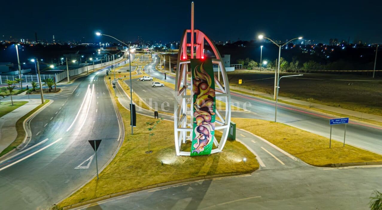 Terreno Comercial no Empresarial Dubai