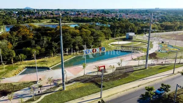 Terreno Comercial no Empresarial Toronto