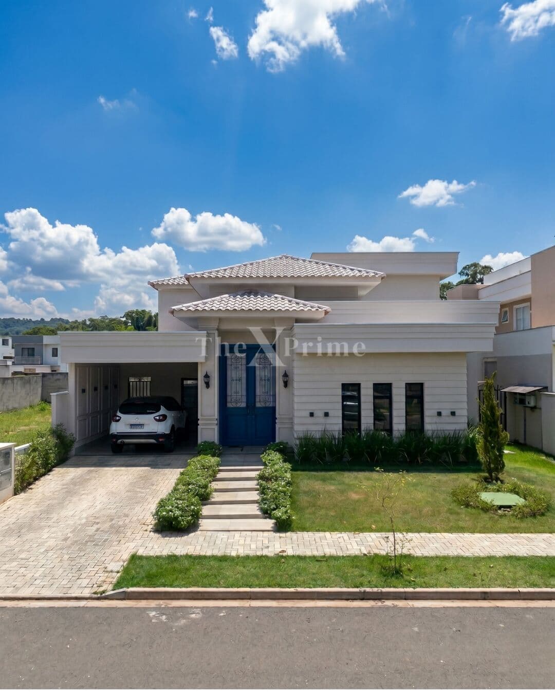 Casa no Condomínio Florais do Valle