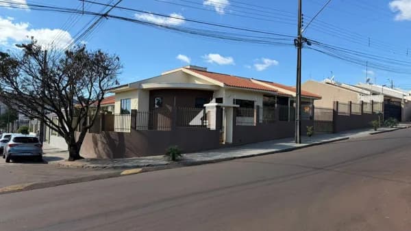 Casa em Apucarana - Residencial Interlagos