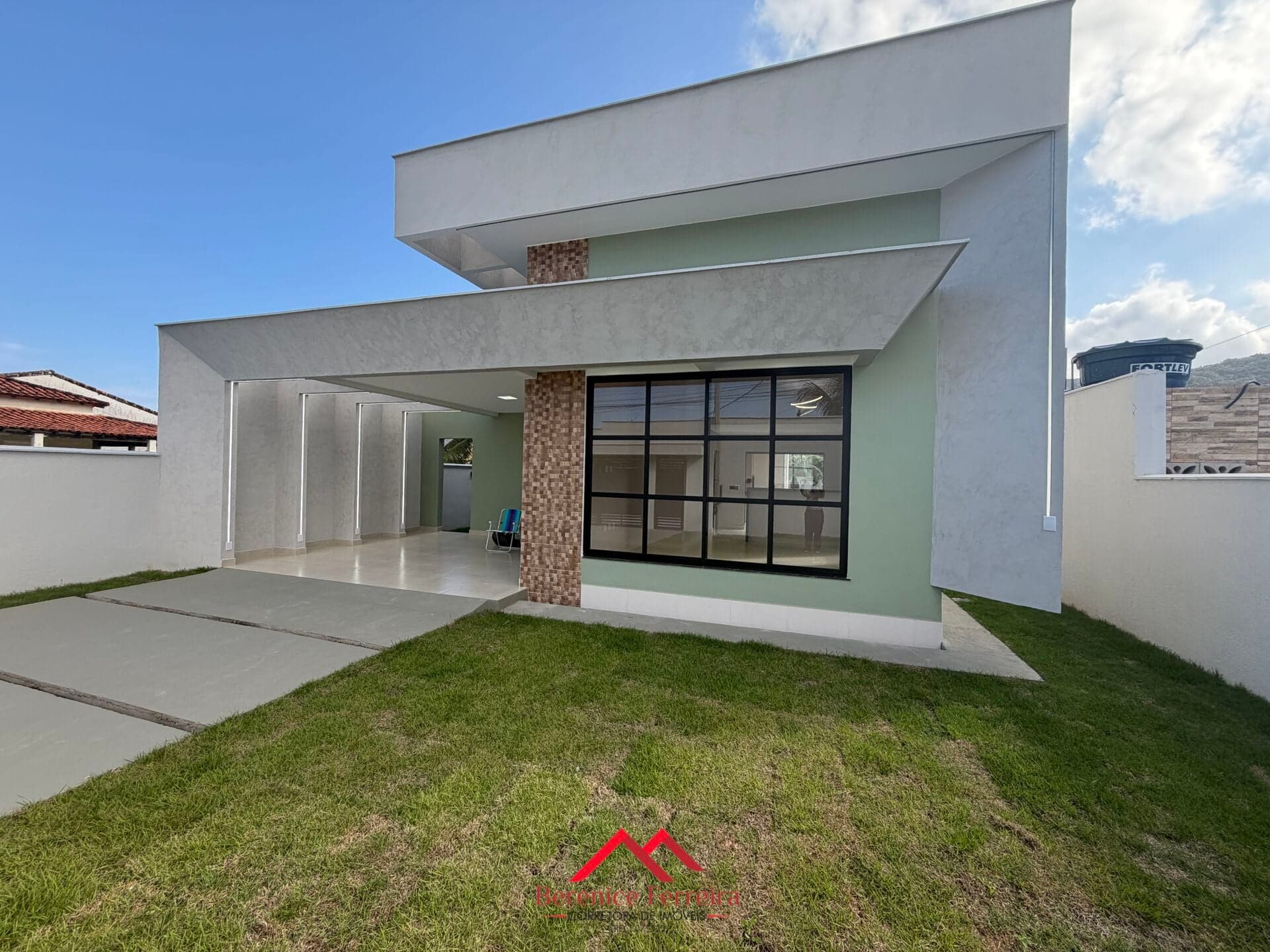 Casa Linear em Praia de Itaipuaçu (Itaipuaçu), Maricá/RJ
