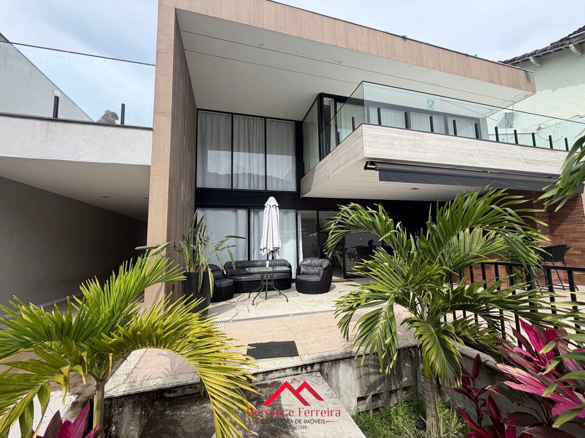 Casa Alto Padrão no Condomínio Serramar, Itaipuaçu, Maricá/rj