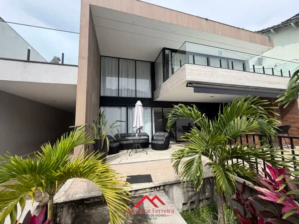 Casa Alto Padrão no Condomínio Serramar, Itaipuaçu, Maricá/rj