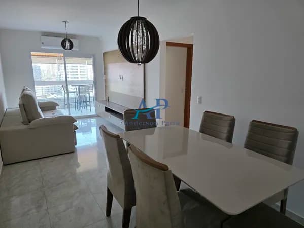 Apartamento no Canto do Forte em Praia Grande Mobiliado com 3 Dormitórios