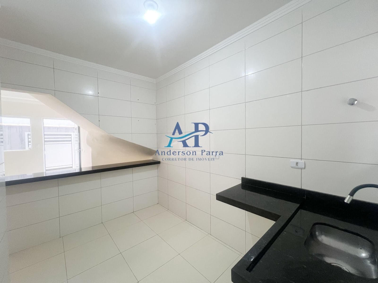 Casa Térrea em Condomínio com 2 Quartos em Praia Grande