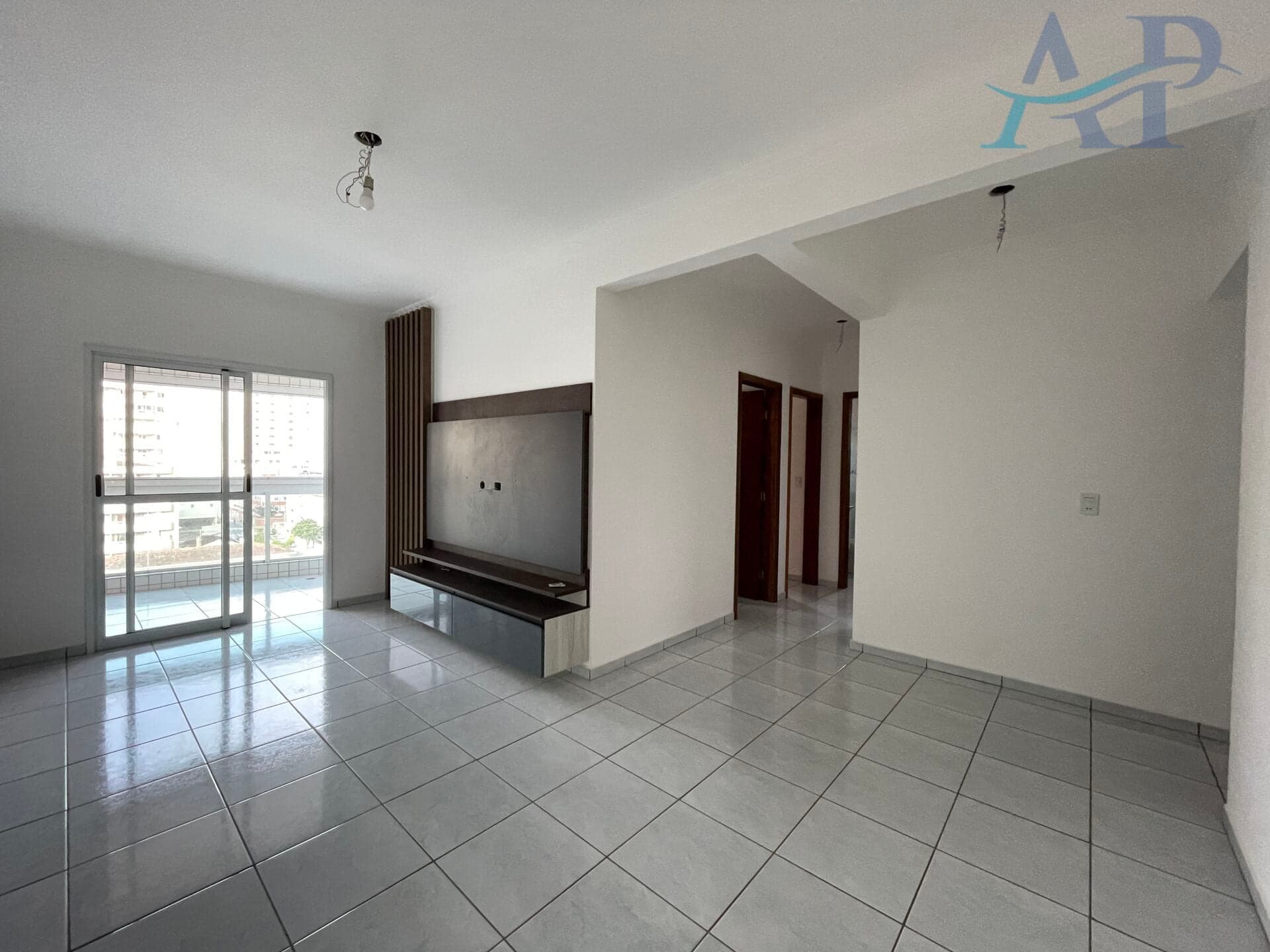 Apartamento no Canto do Forte em Praia Grande com 3 Dormitórios
