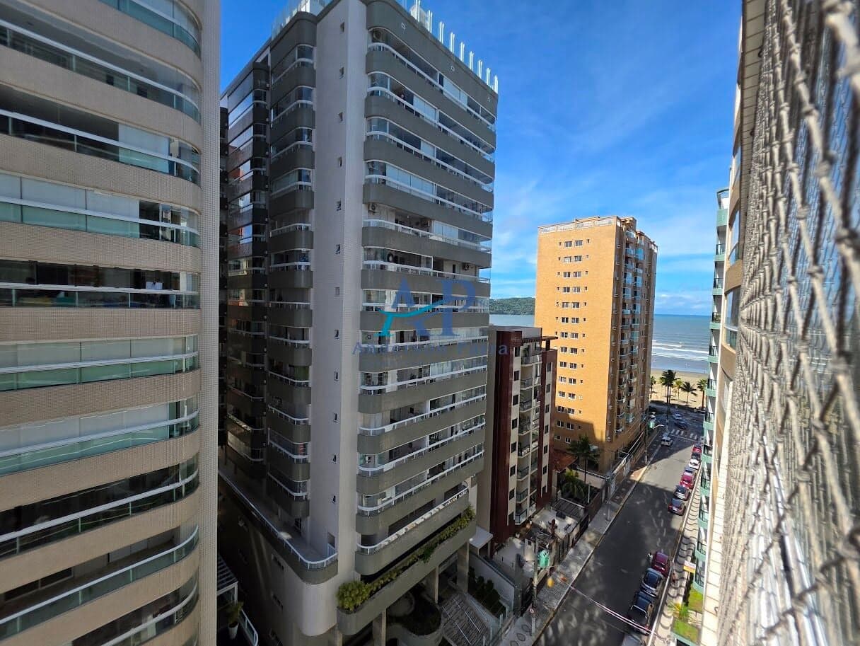 Apartamento no Canto do Forte em Praia Grande com 3 Dormitórios