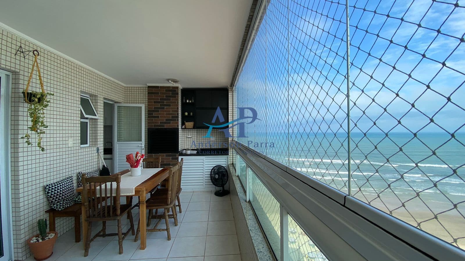 Apartamento Frente Mar na Vila Caiçara em Praia Grande