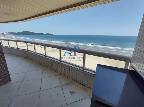 Apartamento Frente Mar na Aviação em Praia Grande