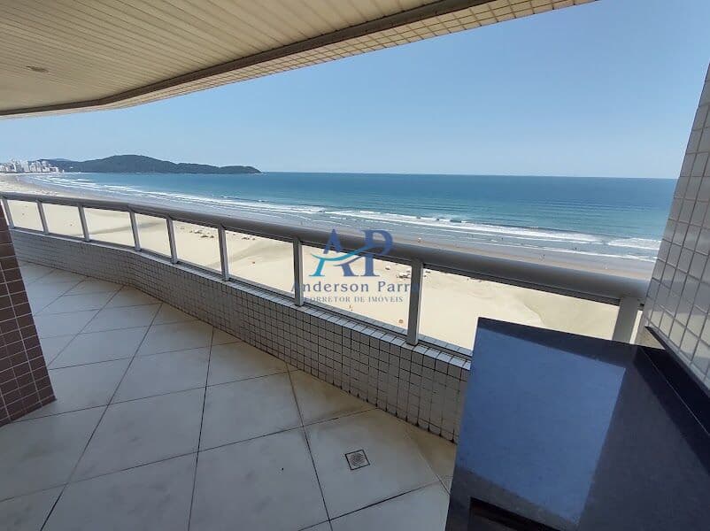 Apartamento Frente Mar na Aviação em Praia Grande