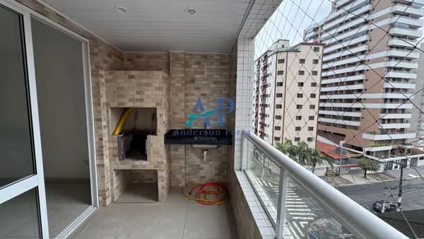 Apartamento na Guilhermina em Praia Grande com 2 Quartos
