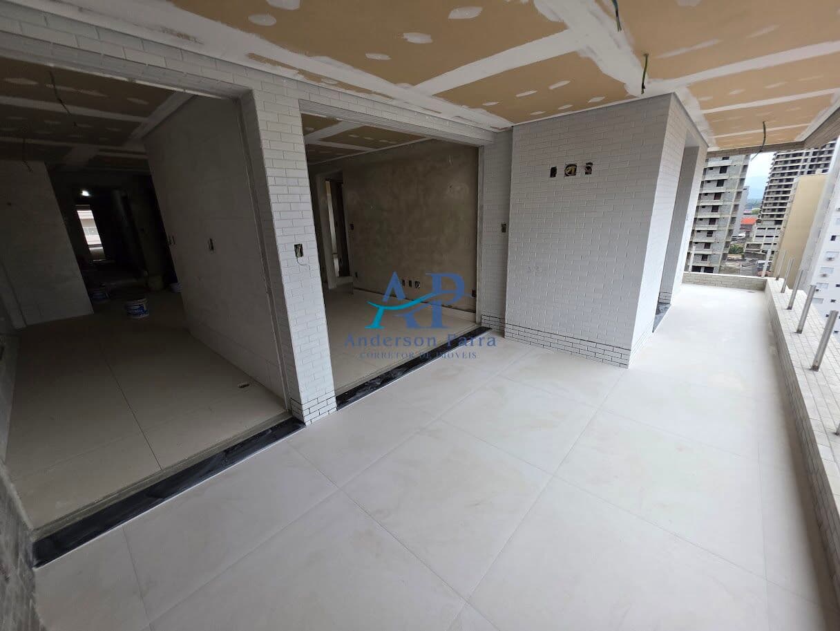 Apartamento em Construção na Guilhermina em Praia Grande São Paulo