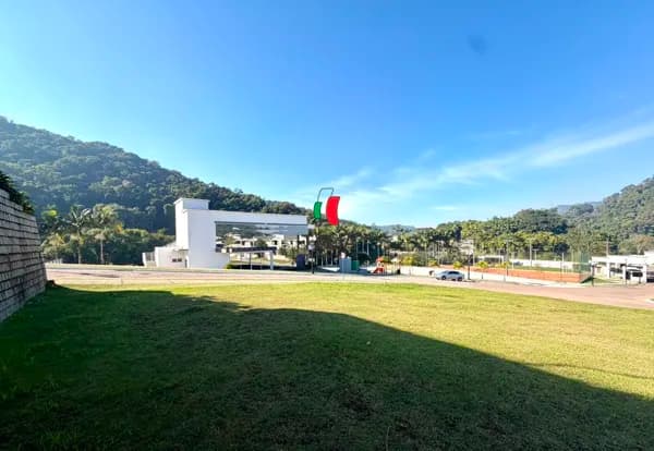 TERRENO DE ALTO PADRÃO À VENDA CONDOMÍNIO QUINTA DAS PALMEIRAS