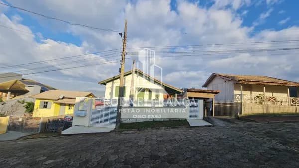 Casa no bairro do Monte Castelo