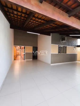 Casa em Goianésia - Santa Tereza