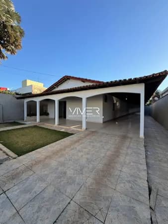 Casa em Goianésia - Setor Sul