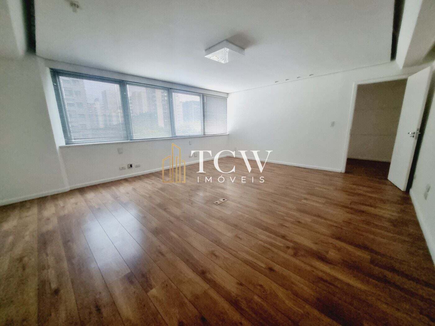 Conjunto Comercial para Venda | 204 m² | Berrini, São Paulo/SP