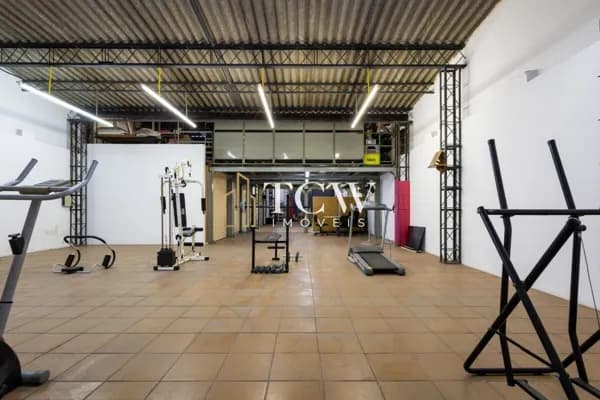 Galpão Comercial para Locação na Aclimação | 500 m² | Próximo à Av. Dr. Ricardo Jafet