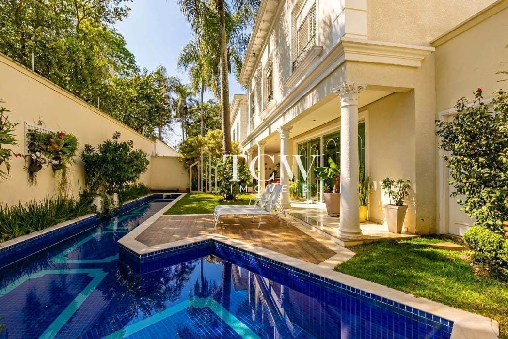Casa de Condomínio em São Paulo - Chácara Santo Antônio (Zona Sul)