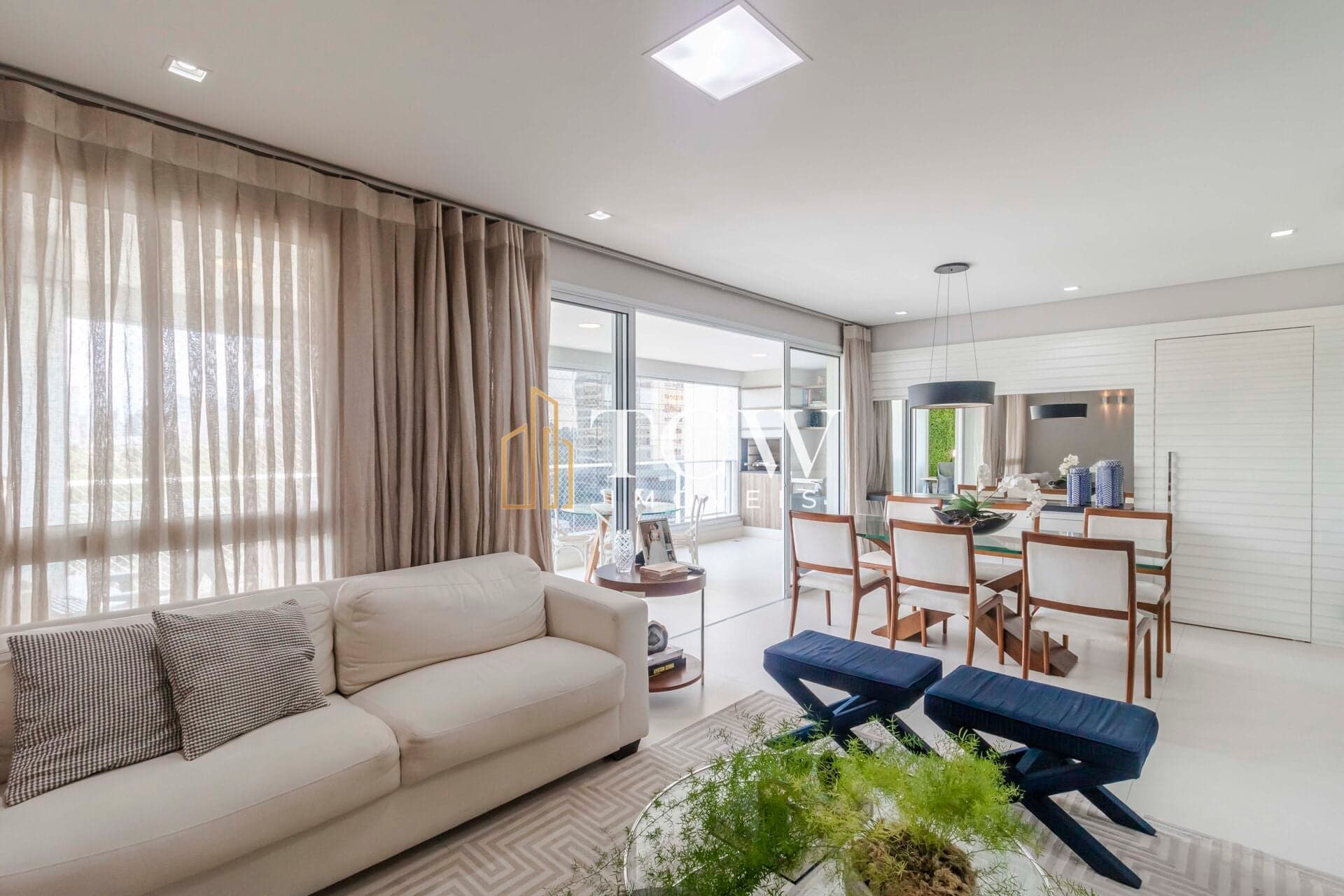 Apartamento 135m2 com 2 suítes