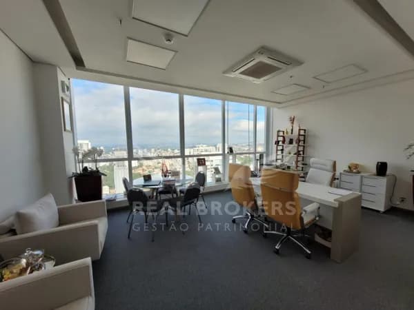Sala comercial mobiliada para locação com 40 m² de área útil Copa | andar alto | vista privilegiada em Alphaville