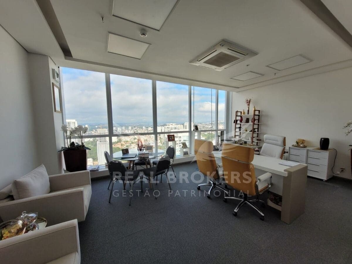 Sala comercial mobiliada para locação com 40 m² de área útil Copa | andar alto | vista privilegiada em Alphaville