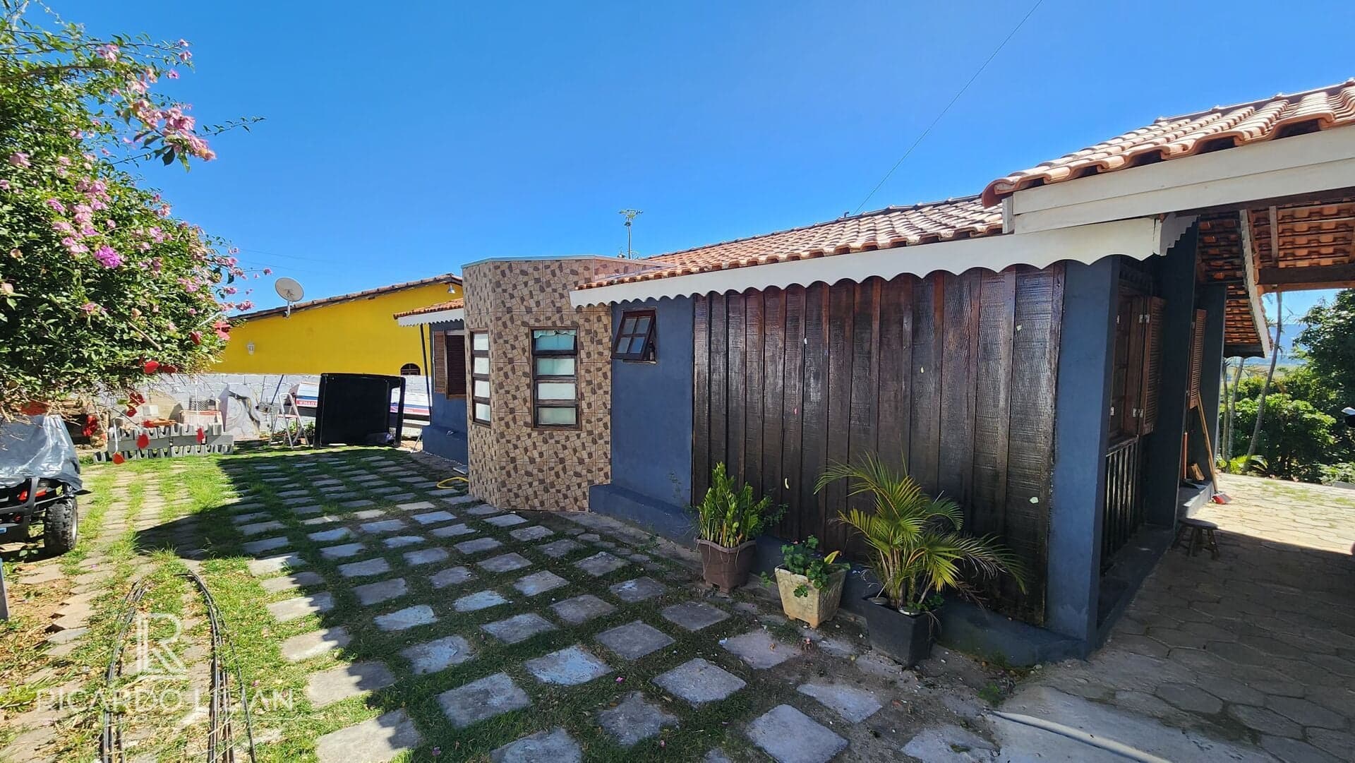 Chacara em condominio na cidade de Atibaia. A VENDA!!