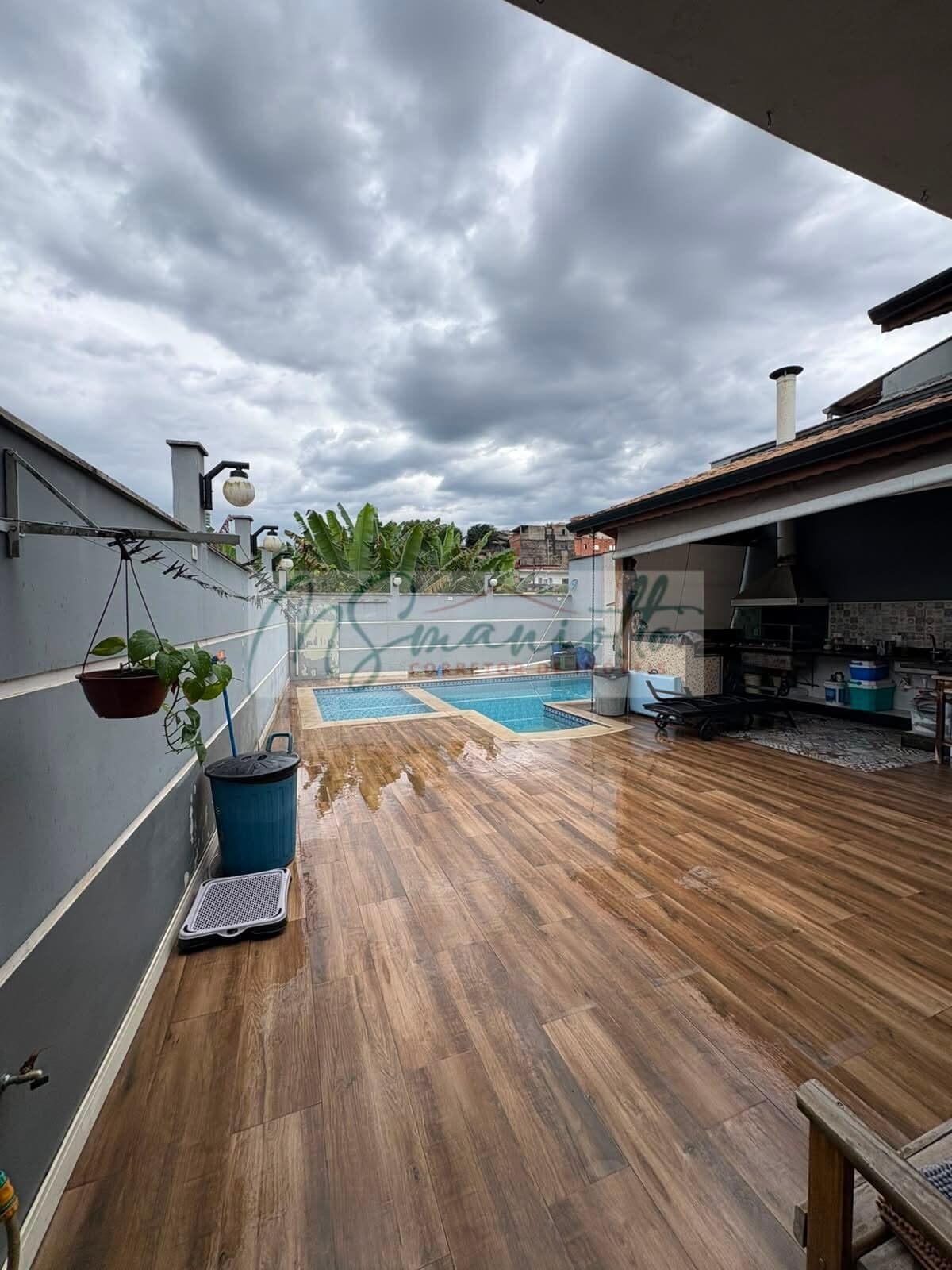 Casa em Itapecerica da Serra - Jardim Marilu