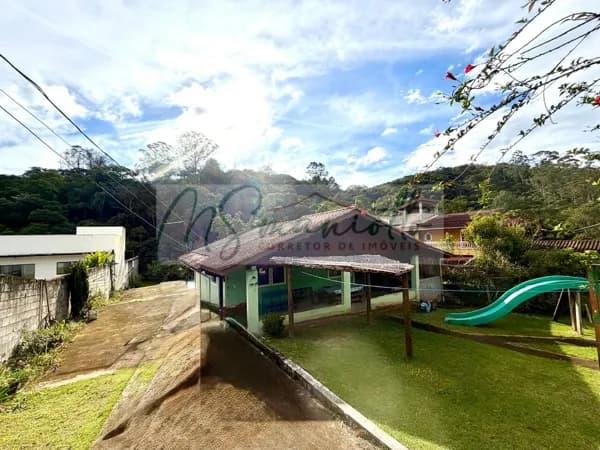 Fazenda/Sítios/Chácaras em Itapecerica da Serra - Jardim Renata