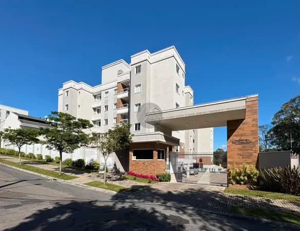 Apartamento Semimobiliado com 3 Quartos, Suíte e 2 Vagas no Pedro Moro