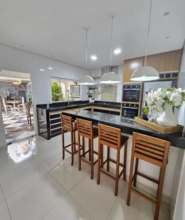 Casa em Araras - Jardim Morumbi