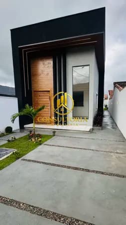 Casa Linear em São Bento da Lagoa, Maricá/RJ