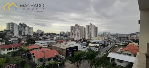 Apartamento em Barreiros, São José/SC