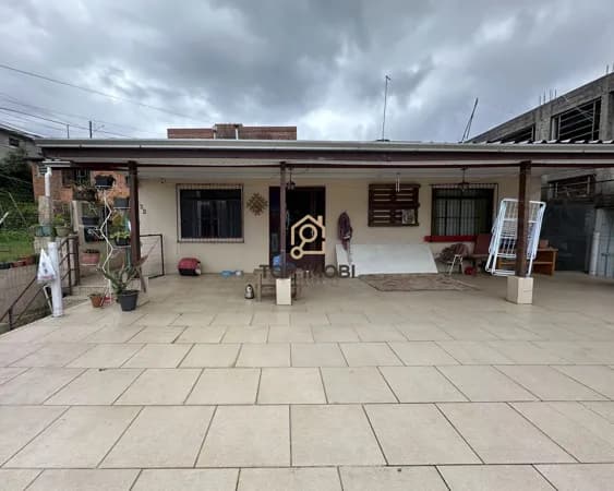 Casa em Caxias do Sul - Jardim Iracema